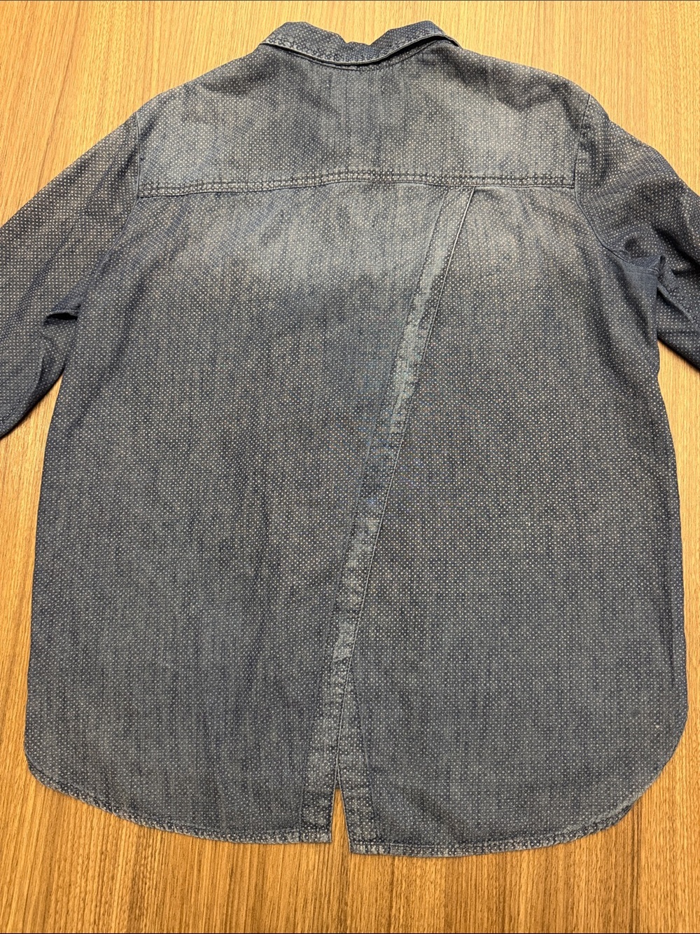 Pilcro by anthropologie Blue Textured Button-Down Shirt - Picture 3 of 5